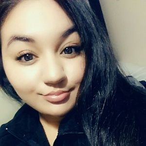 Meet your Posher, Dani